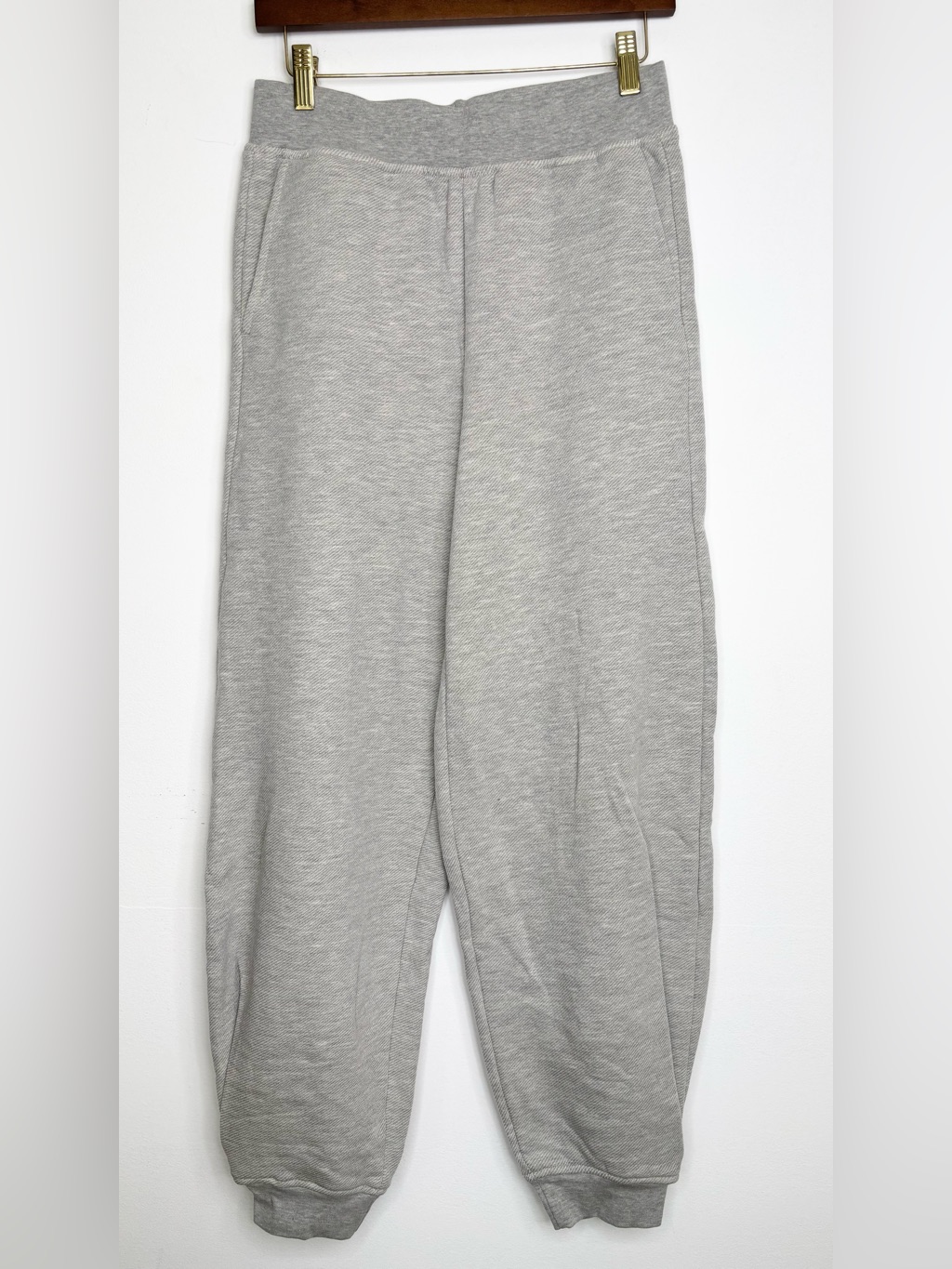 Left On Friday Field Day Sweatpant Heather Grey Size Small High Rise Barrel Leg — image 3 of 8